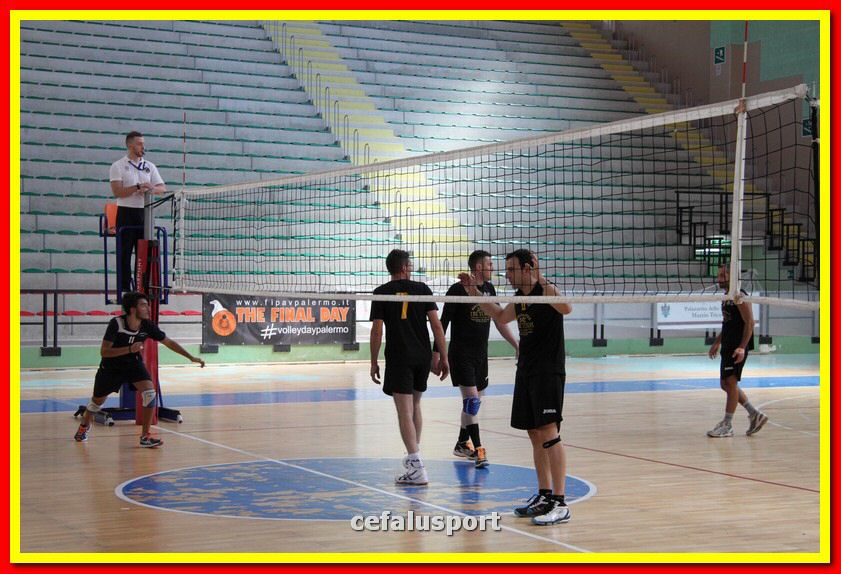 150614 volley 003_tn.jpg
